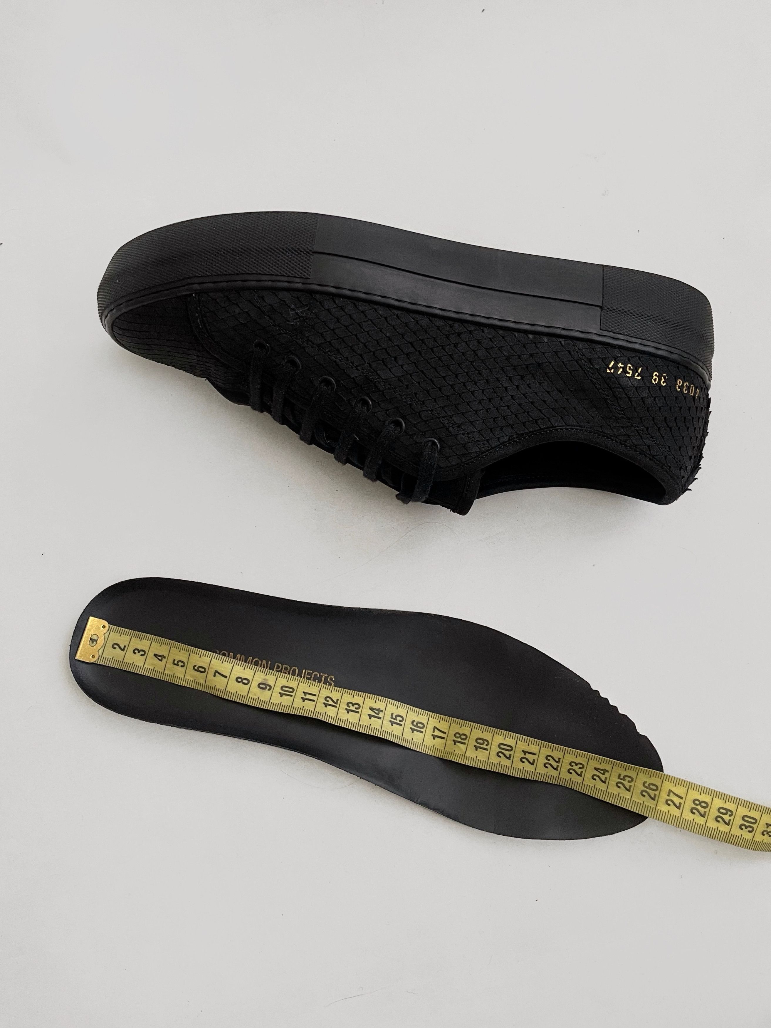 Common Projects Woman by Common project leather black shoes Size US 7.5 / IT 37.5 - 11 Thumbnail