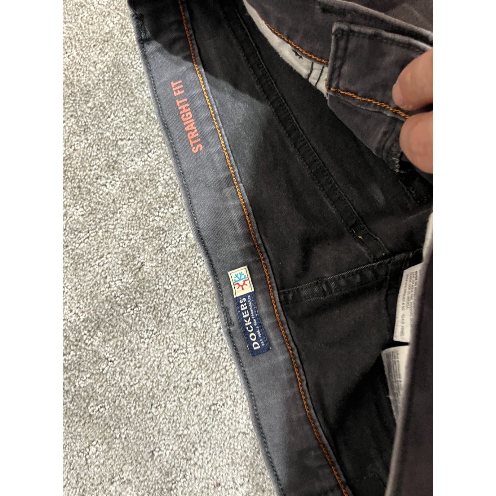 Dockers VINTAGE Dockers Pants Men's Regular Fit Straight Leg Chino 30x32 Gray Slashed Pockets Size US 30 / EU 46 - 5 Thumbnail