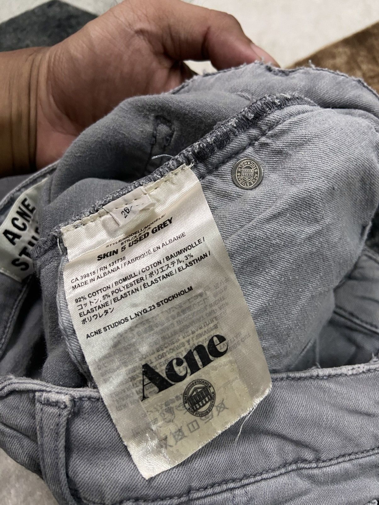 Acne Studios Acne Studios “Skin 5 Used Grey” Skinny Jeans Size 25" / US 0 / IT 36 - 8 Thumbnail