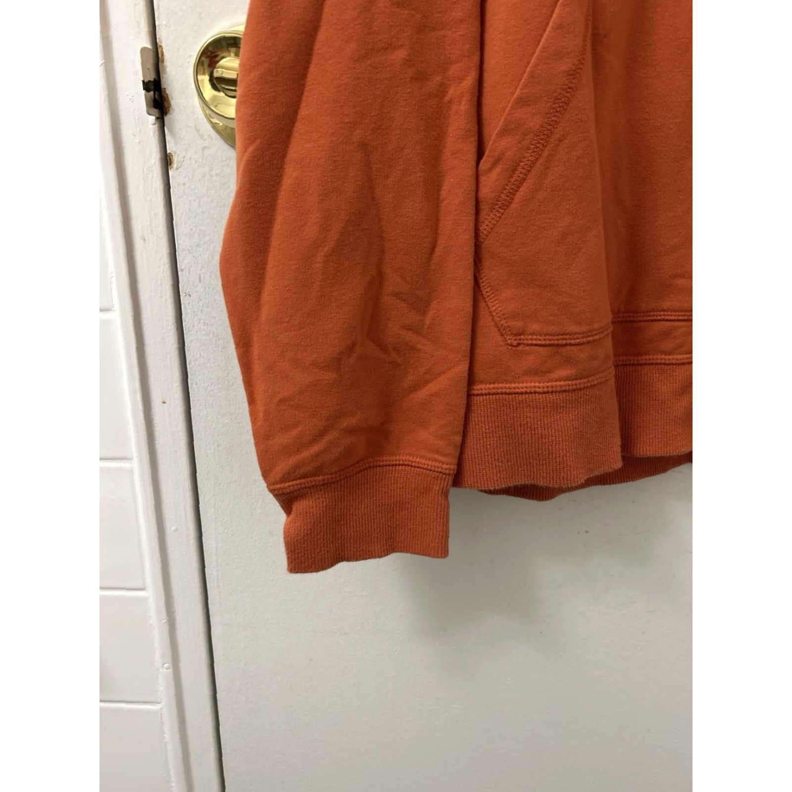 Vintage L.L.Bean Hoodie Mens M Orange Pullover Hooded Sweatshirt 514927 Comfort Camp Slightly Fitted Kangaroo Pocket Regular Length 27” 22” Pit to Pit Size US M / EU 48-50 / 2 - 5 Thumbnail