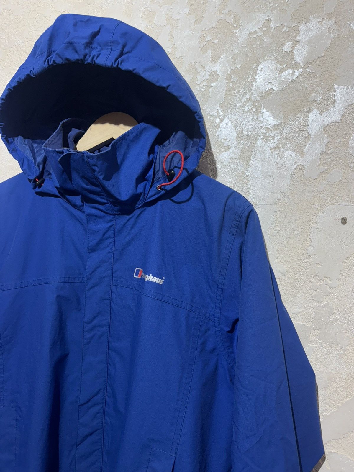 Berghaus × Outdoor Research Outdoor Berghaus Men's Hudroshell Jacket Size M Size US M / EU 48-50 / 2 - 3 Thumbnail