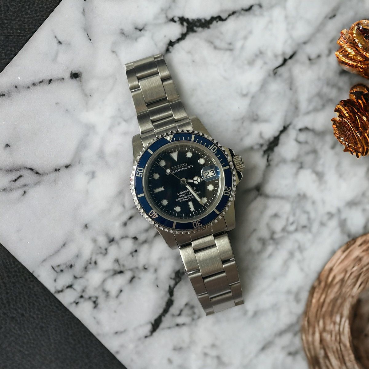 Japanese Brand Seiko Mod Submariner Black Dial Navy Bezel Steel Watch NH35 Size ONE SIZE - 2 Thumbnail