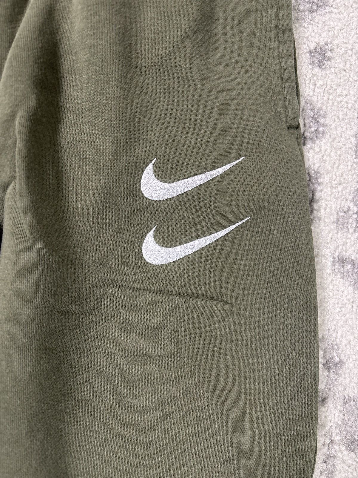 Nike NIKE SWEATS Size US 28 / EU 44 - 2 Thumbnail