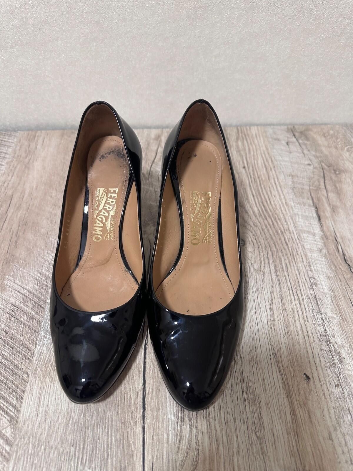 Salvatore Ferragamo Ferragamo patent leather pumps size 8 women's black Size US 8 / IT 38 - 5 Thumbnail