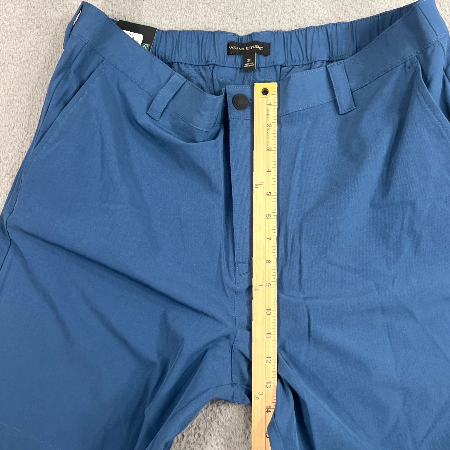 Banana Republic Banana Republic Shorts Mens 38 Blue Comfort Chino Flat Front Stretch Wicking NWT Casual Size US 38 / EU 54 - 4 Thumbnail
