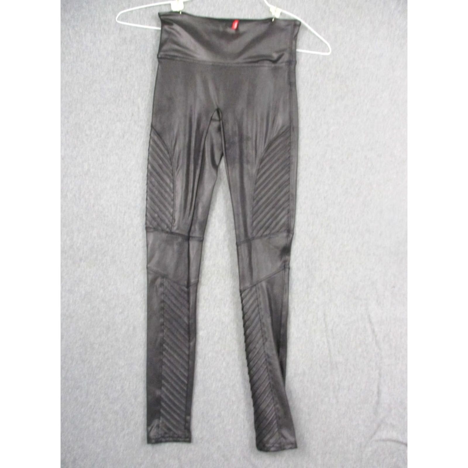 Spanx Spanx Faux Leather Moto Ankle Leggings Womens XS Black High Rise Shaping 20136R Size 26" / US 2 / IT 38 - 2 Thumbnail