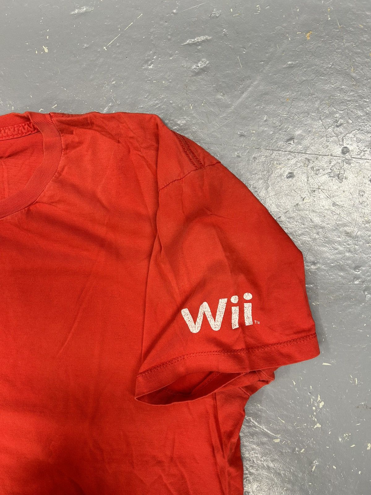 Nintendo × Vintage Crazy Y2K Essential Red Mario Wii Nintendo Graphic Tee Shirt Size US L / EU 52-54 / 3 - 2 Thumbnail