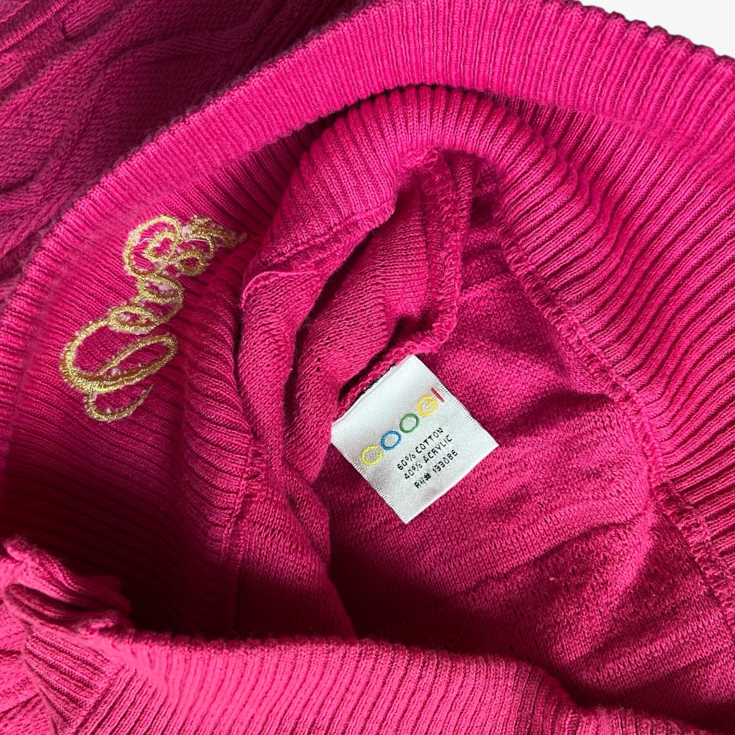 Coogi Vintage Y2K Women's Coogi 3D Textured Knit Pink Cardigan Size M / US 6-8 / IT 42-44 - 3 Thumbnail