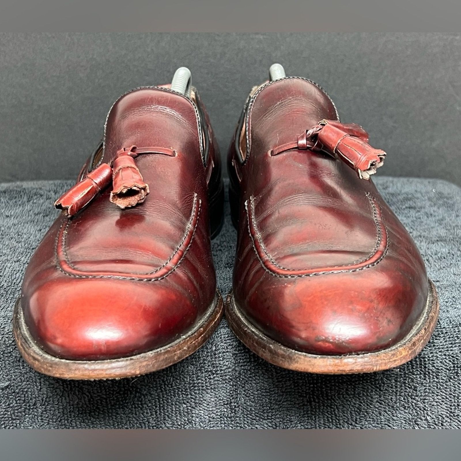 Allen Edmonds Allen Edmonds Saratoga Tassel Loafers Shoes Burgundy Leather Size US 11 / EU 44 - 5 Thumbnail