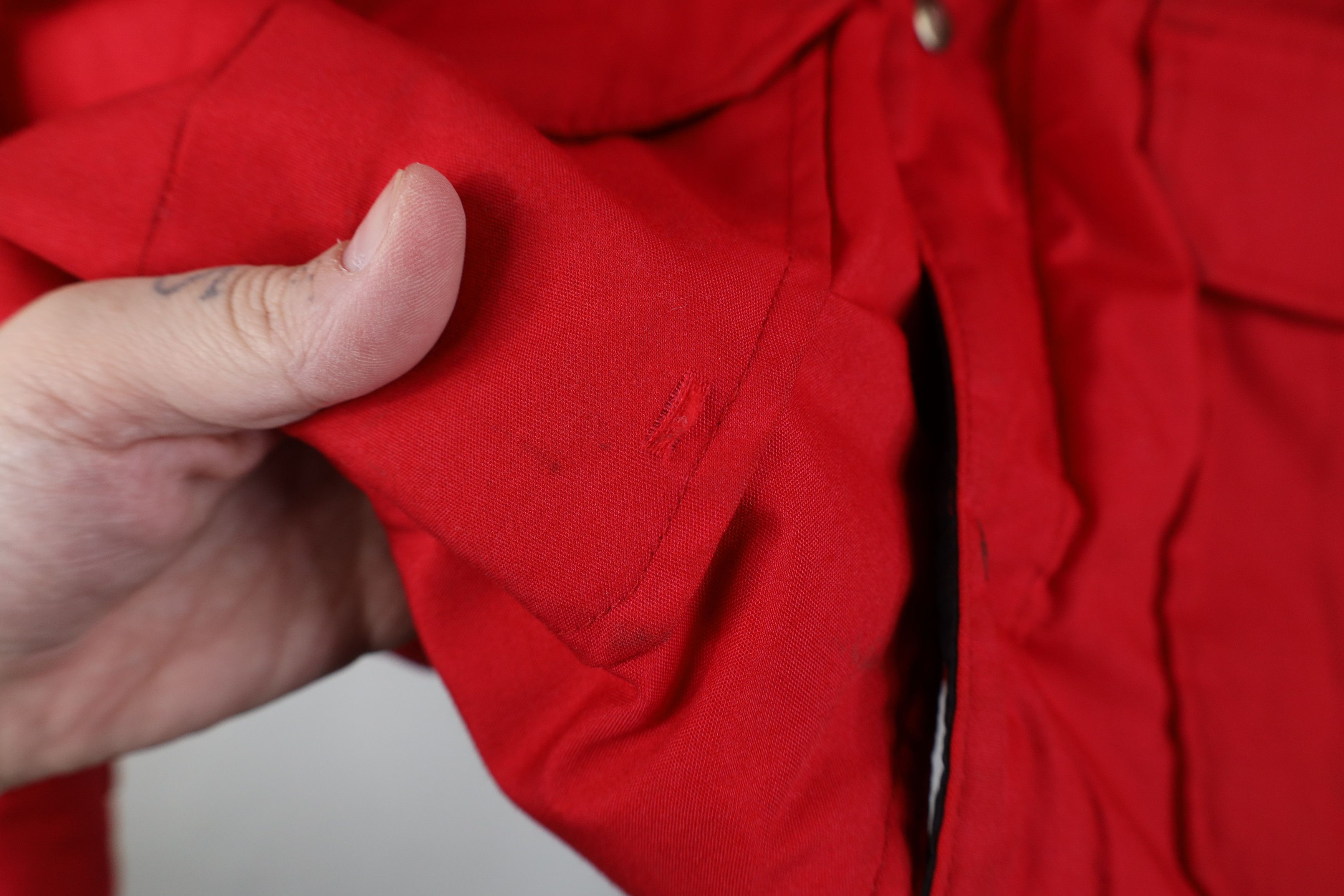 Woolrich Woolen Mills Vintage 90s Woolrich Distressed Quilted Parka Jacket Red USA Size L / US 10 / IT 46 - 4 Thumbnail