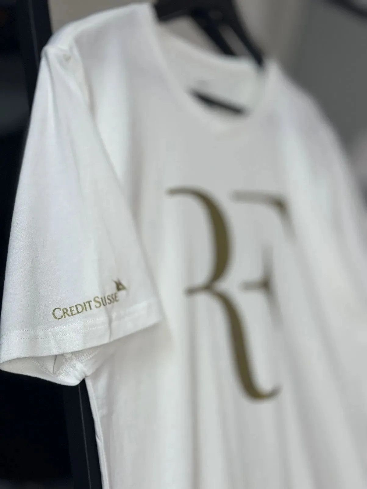 Vintage Vintage Roger Federer Nike RF tennis soccer tee T-shirt Size US S / EU 44-46 / 1 - 6 Thumbnail