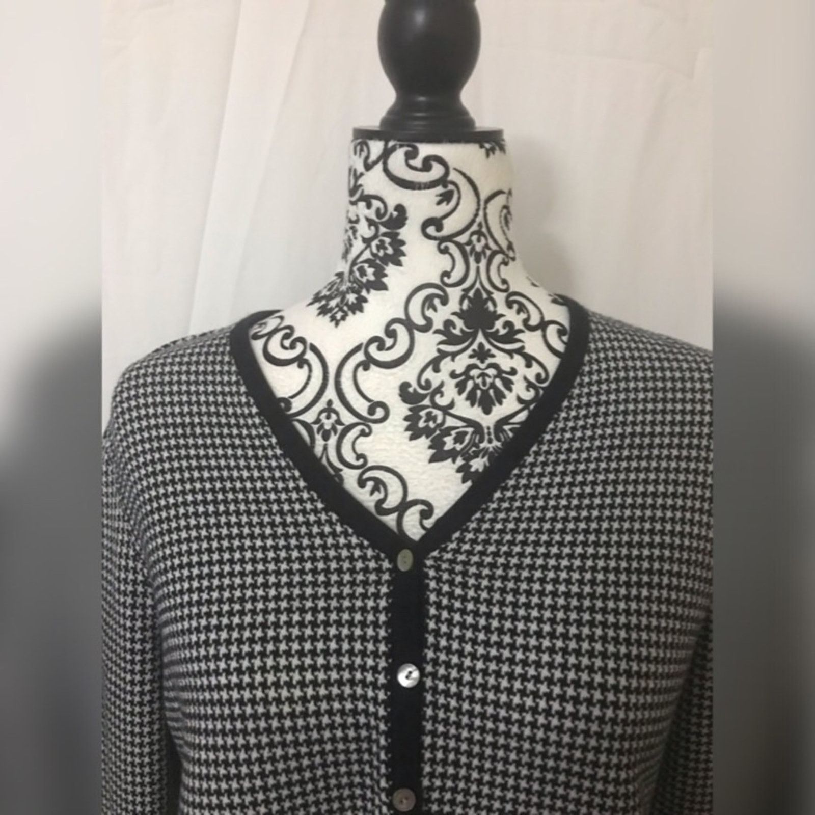 Other Petite Sophisticate Career Cardigan Sweater Size L / US 10 / IT 46 - 3 Thumbnail