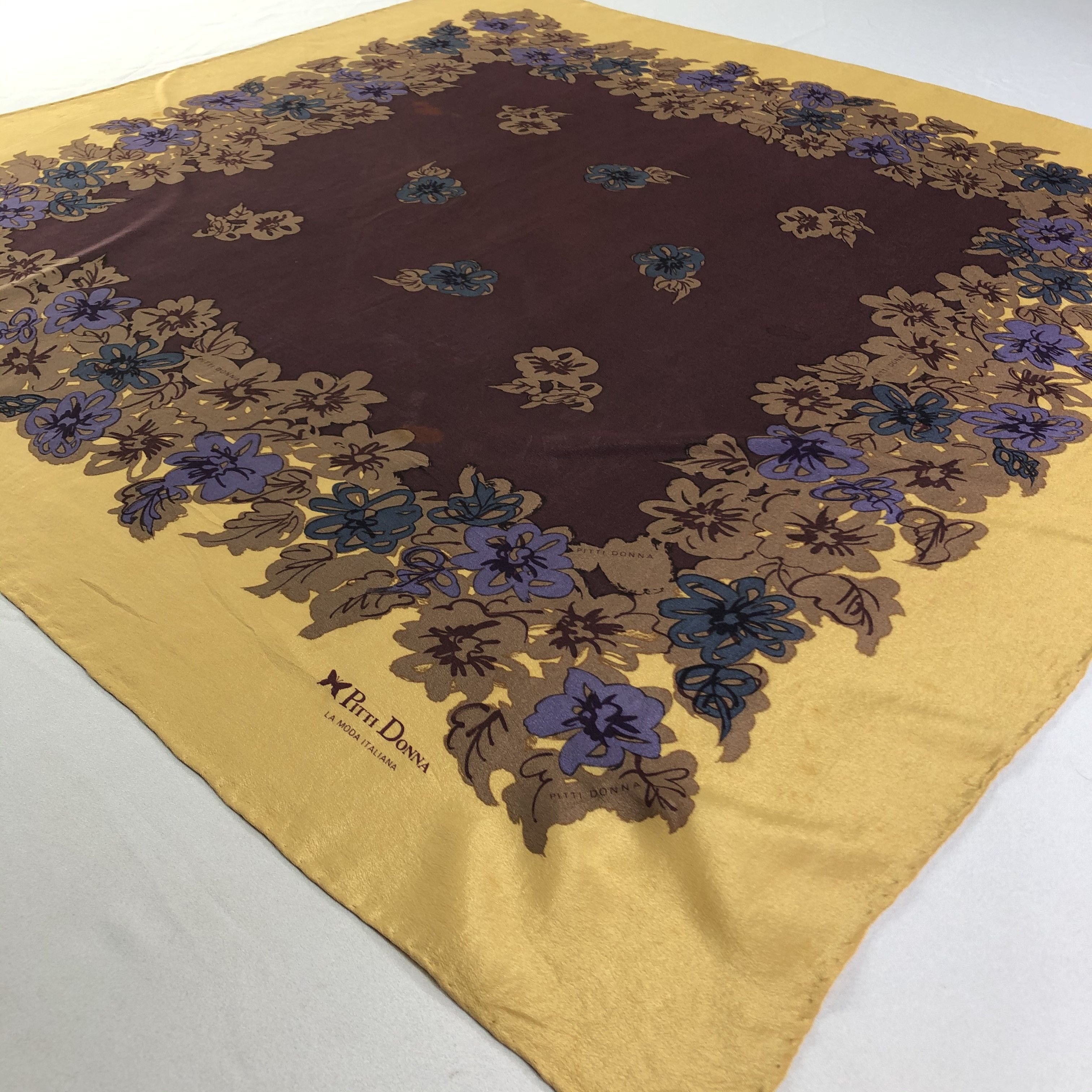 Vintage Vintage Pitti Donna Silk Scarf Size ONE SIZE - 3 Thumbnail
