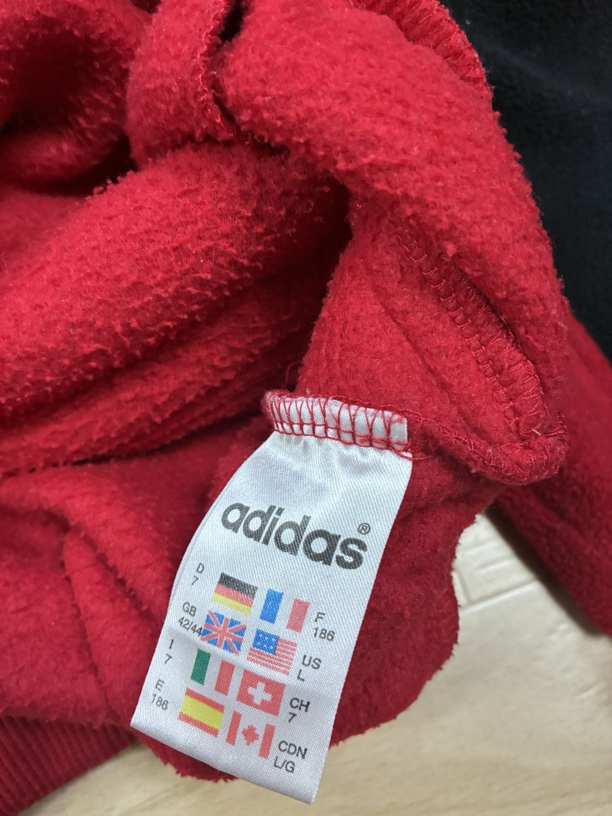 Adidas Mens Adidas Vintage 90s Fleece Jacket Size XL Red-Black Size US XL / EU 56 / 4 - 2 Thumbnail