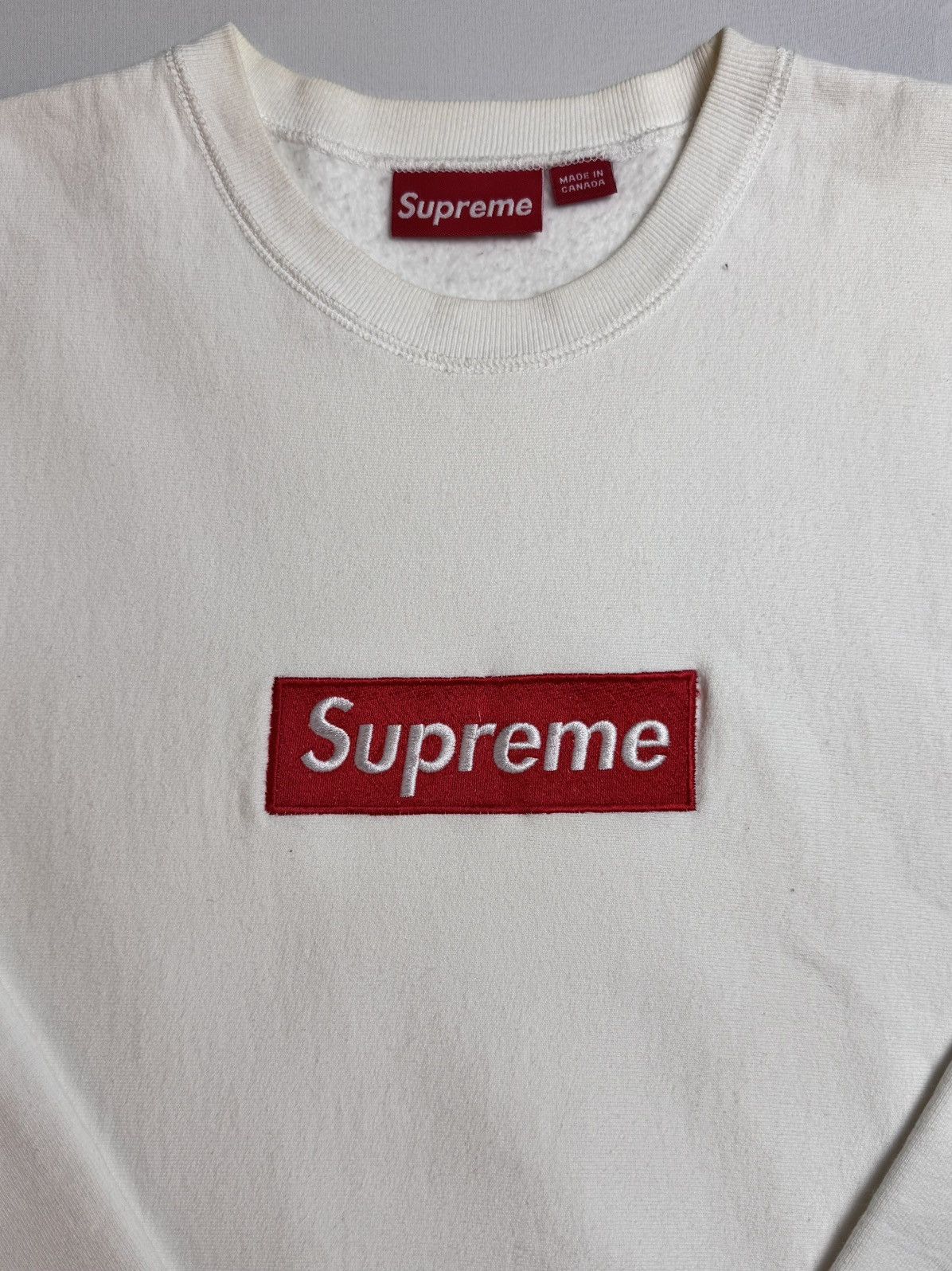 Supreme Supreme Red on White Box Logo Crewneck 2003 Size US XL / EU 56 / 4 - 1 Thumbnail