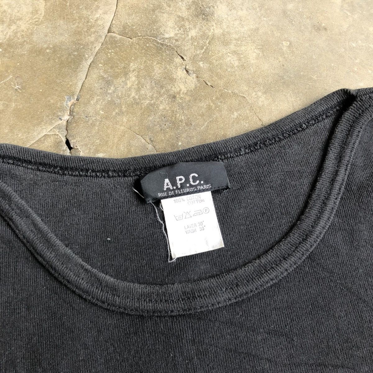 A.P.C. Vintage A.P.C. Blank Basic T-shirt Build Up Black Designer Size US S / EU 44-46 / 1 - 10 Thumbnail