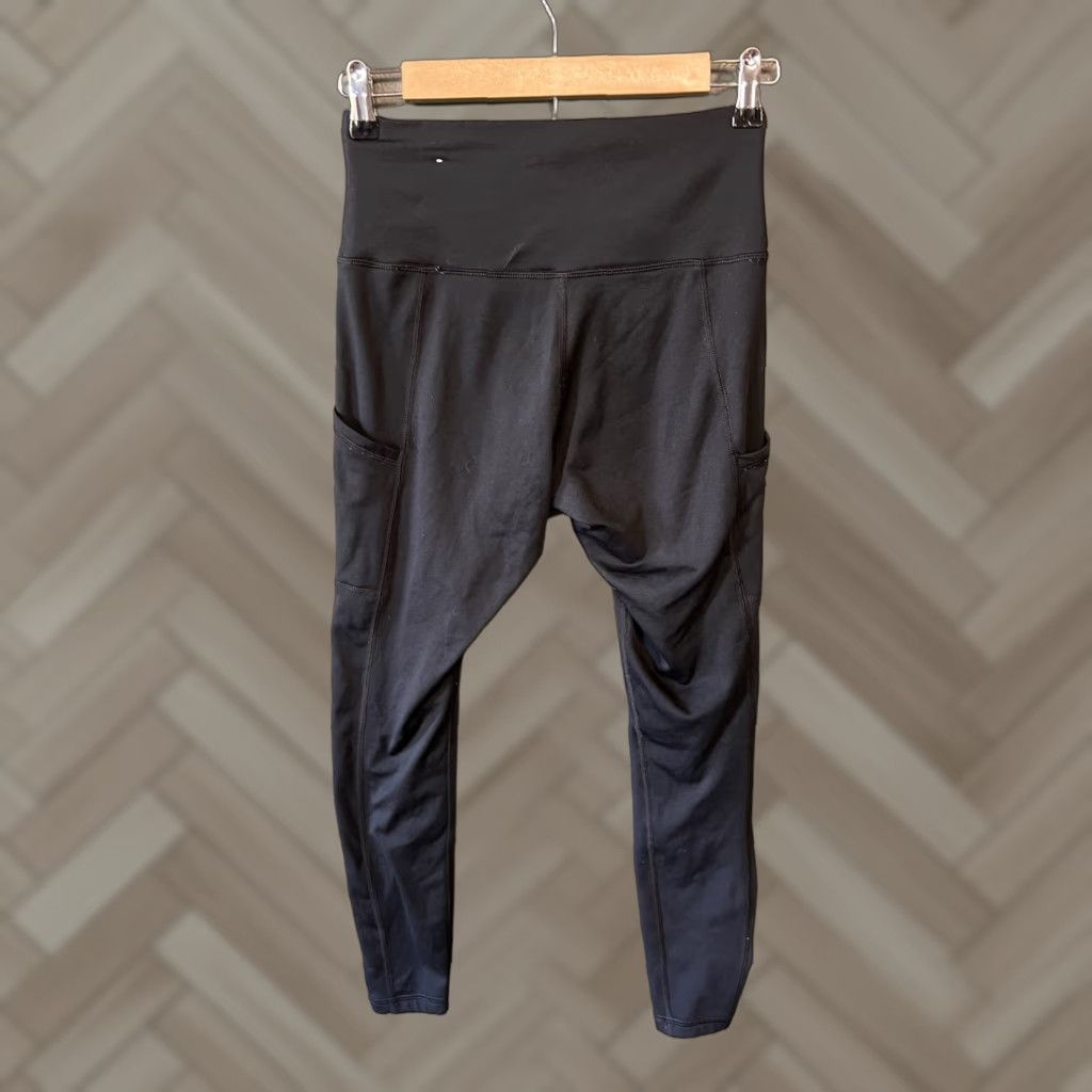 Vintage Aerie Womens Black Cropped Athletic Legging Pants M Regular Size Medium - Offline - Activewear Cropped Pants Womens Black Slim Fit Athletic Leggings Size 32" / US 10 / IT 46 - 1 Thumbnail