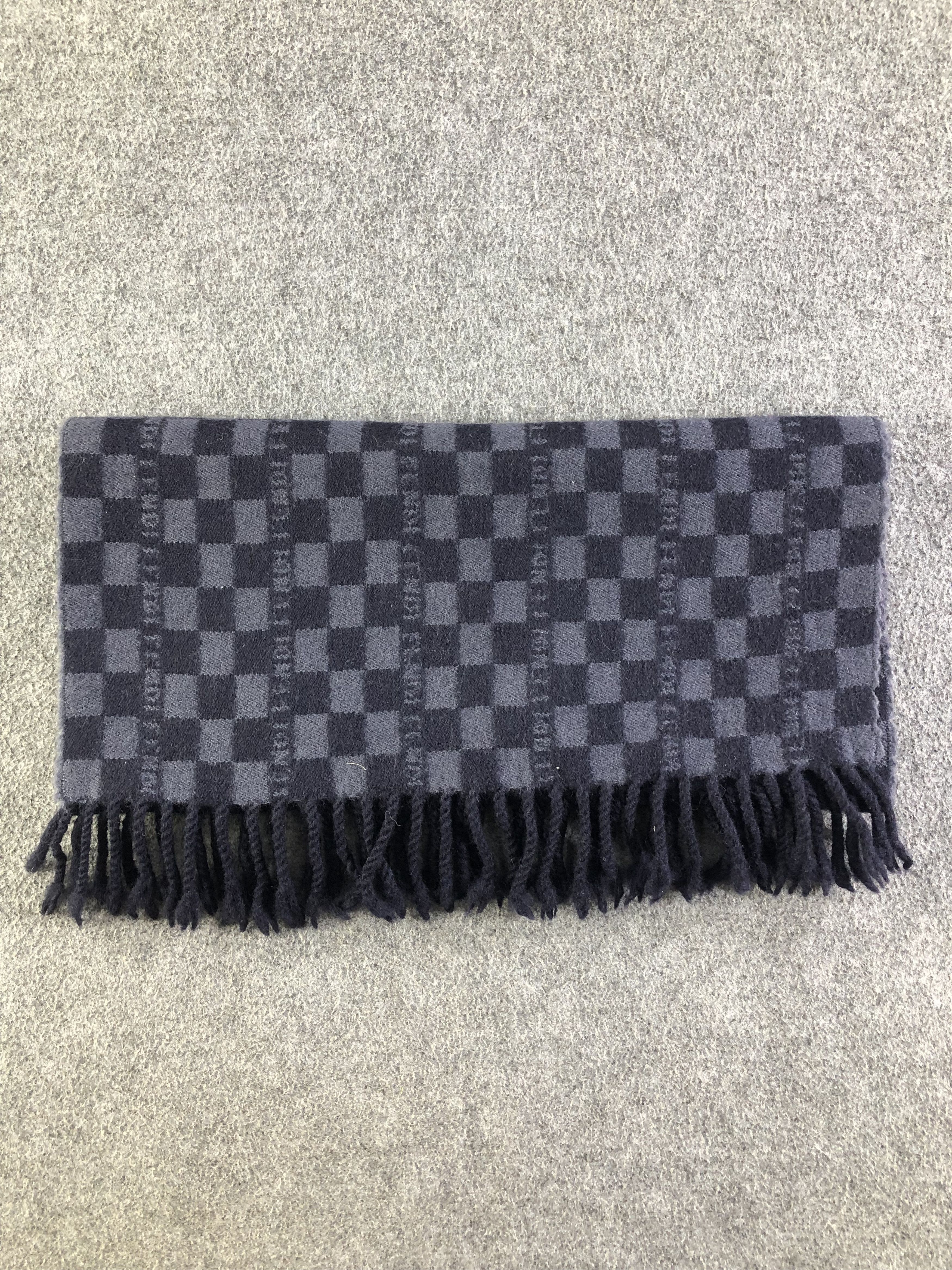 Fendi Fendi Wool Scarf / Muffler / Neckwear SS1312 Size ONE SIZE - 5 Thumbnail