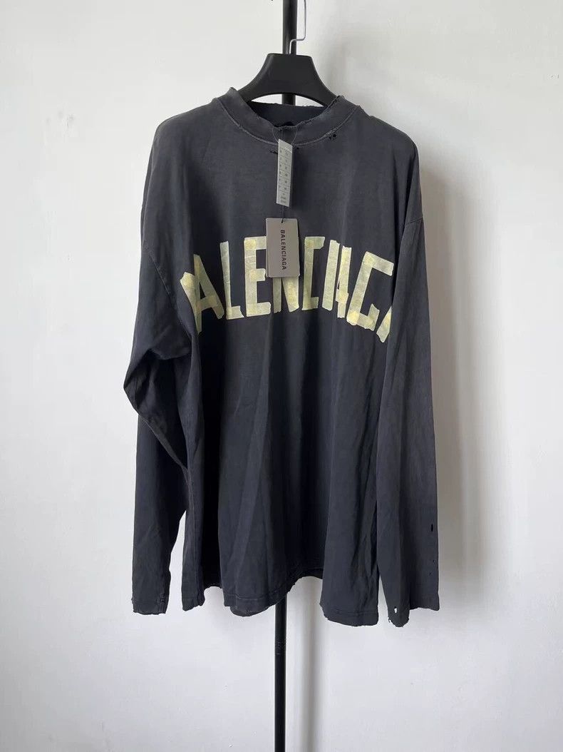 Balenciaga Balenciaga Tape Letter Logo Printed Crew Neck Long Sleeve Size S / US 4 / IT 40 - 1 Thumbnail