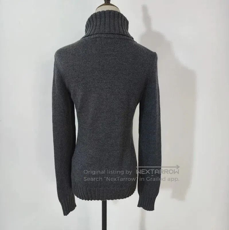 Burberry Burberry Gray Wool Long Sleeve Sweater. Size M / US 6-8 / IT 42-44 - 4 Thumbnail