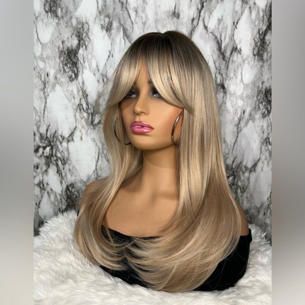 Other 20 In Layered Dark roots Blonde Side Bangs Wig Size ONE SIZE - 7 Thumbnail