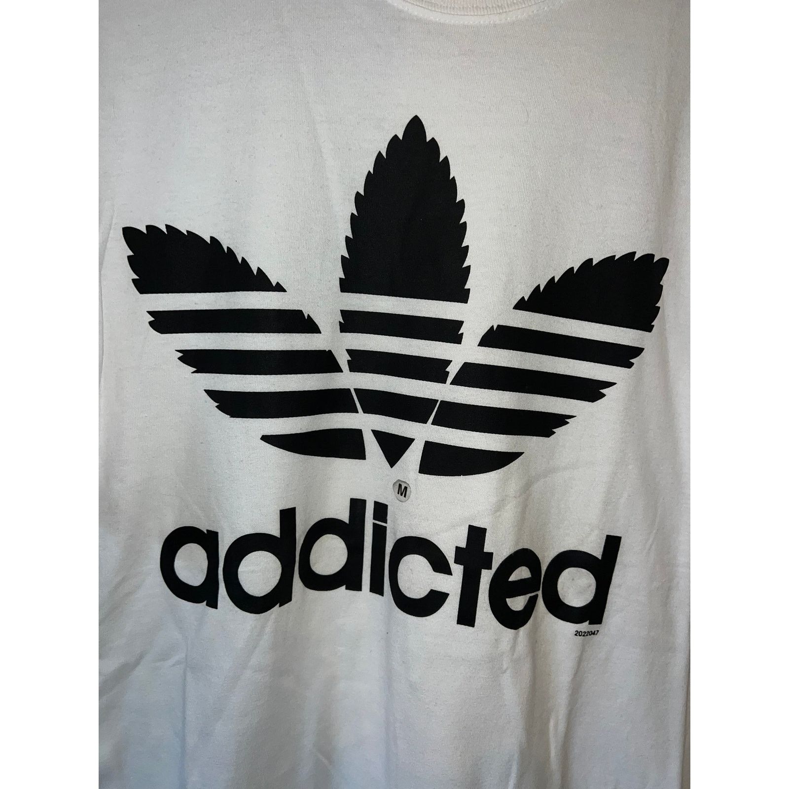 Gildan Y2K Addicted Adidas Weed Marijuana Smoke White Shirt 2000s M Size US M / EU 48-50 / 2 - 4 Thumbnail