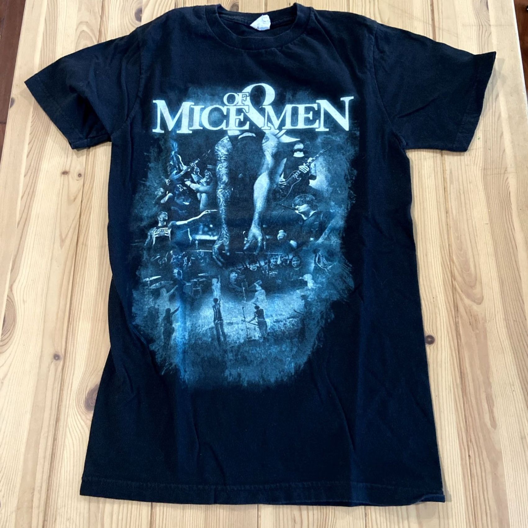 Vintage Bay Island Y2K Of Mice And Men Band T-Shirt Unisex Size S Black Crew Neck Short Sleeve Rock Music 100% Cotton Vintage No Size S / US 4 / IT 40 - 2 Thumbnail