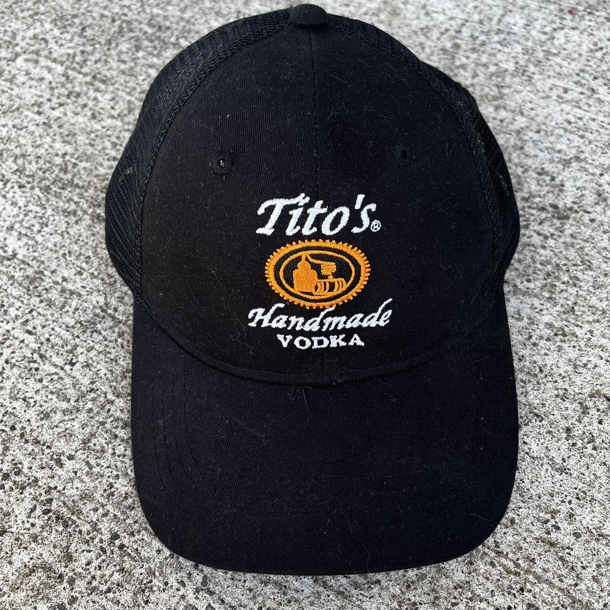 Vintage Vintage Tito’s Handmade Vodka Hat Y2K Size ONE SIZE - 1 Thumbnail
