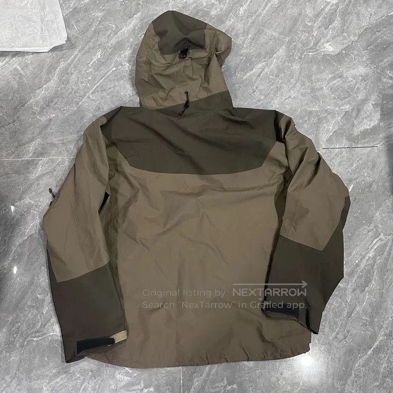 Arc'teryx Arcteryx Beta AR Brown Waterproof Jacket. Size US L / EU 52-54 / 3 - 2 Thumbnail