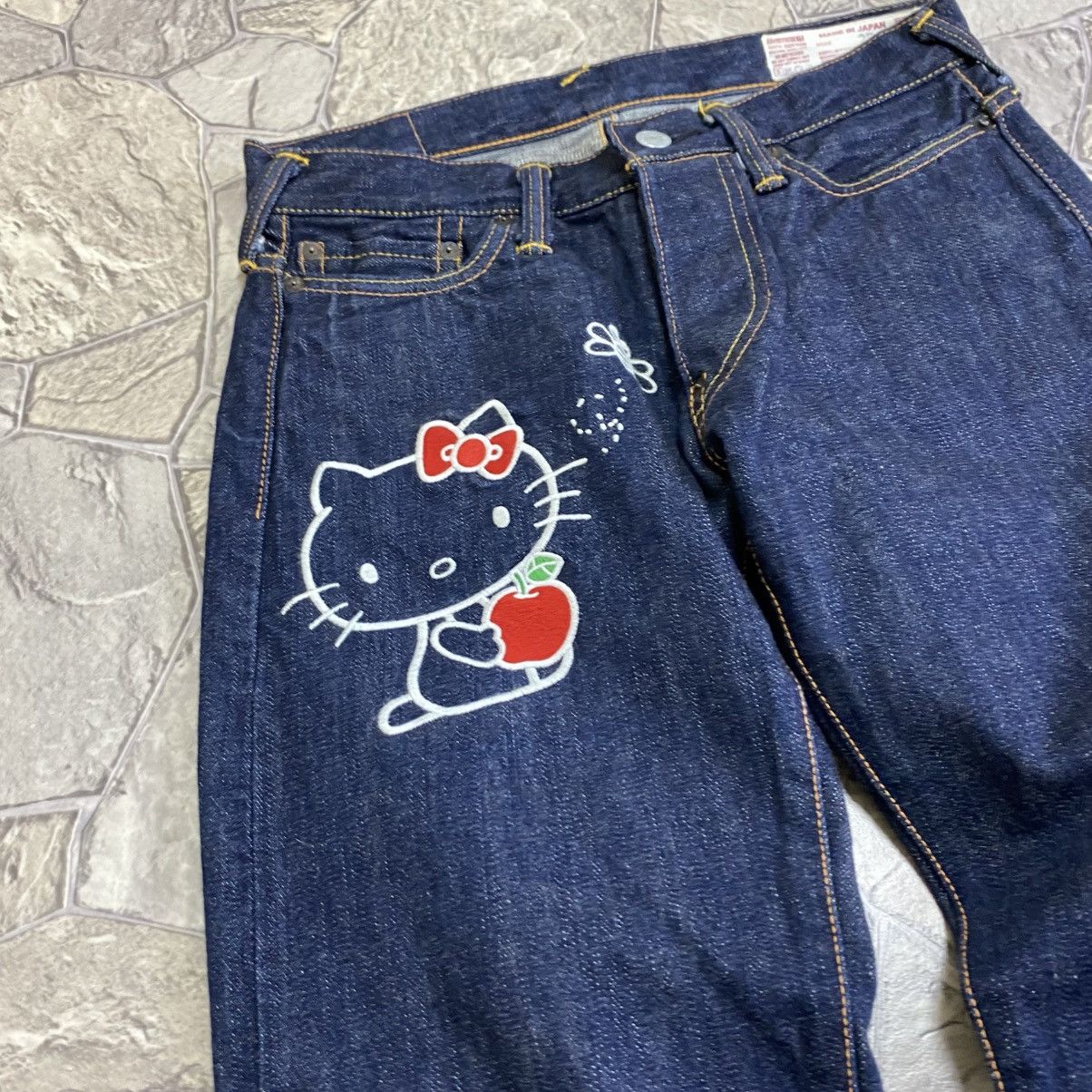 Evisu Evisu jeans x Hello Kitty Denim Jeans Size 25" / US 0 / IT 36 - 6 Thumbnail
