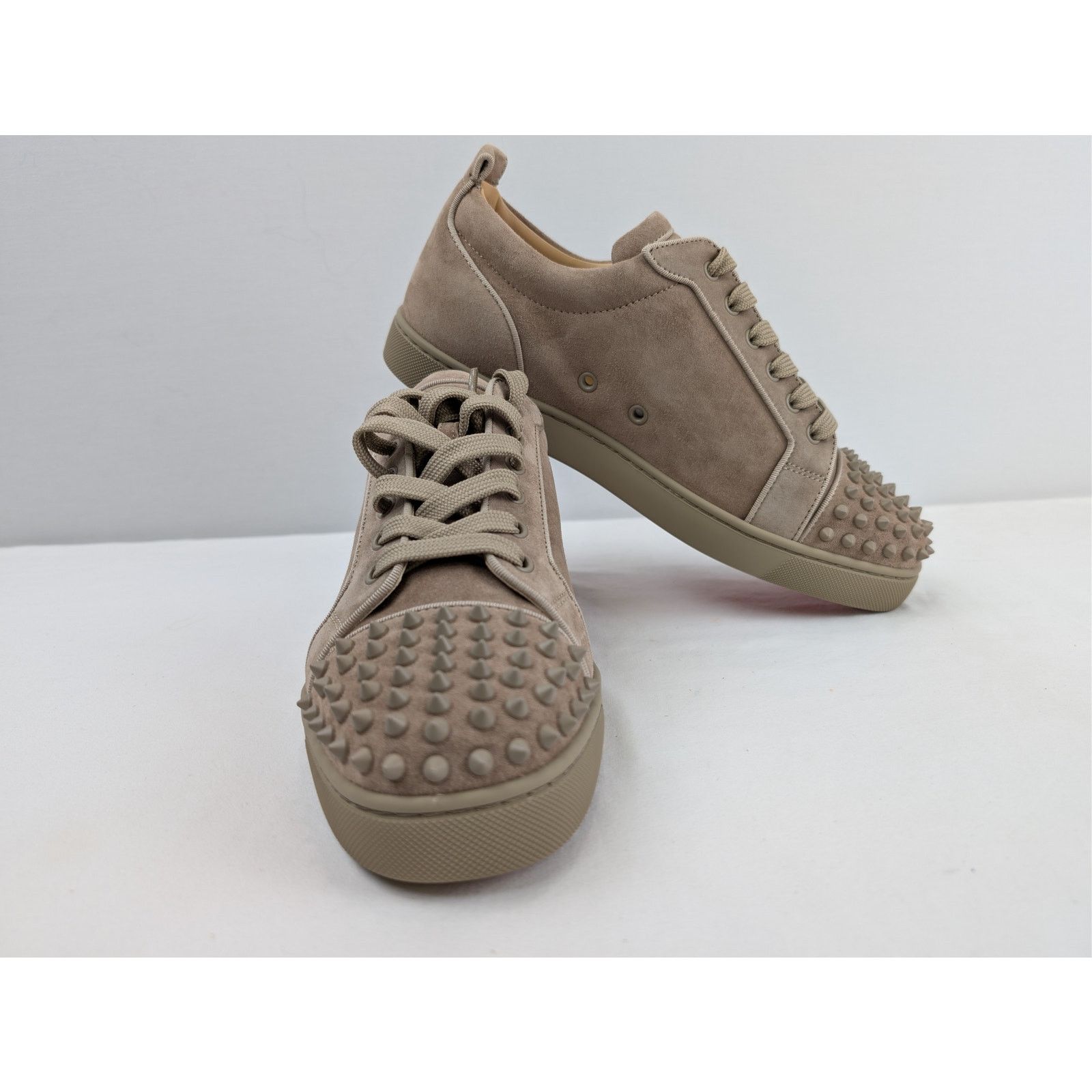 Christian Louboutin o1rshd1 Louis Junior Spikes Orlato Sneakers in Brown Size US 10 / EU 43 - 17 Thumbnail