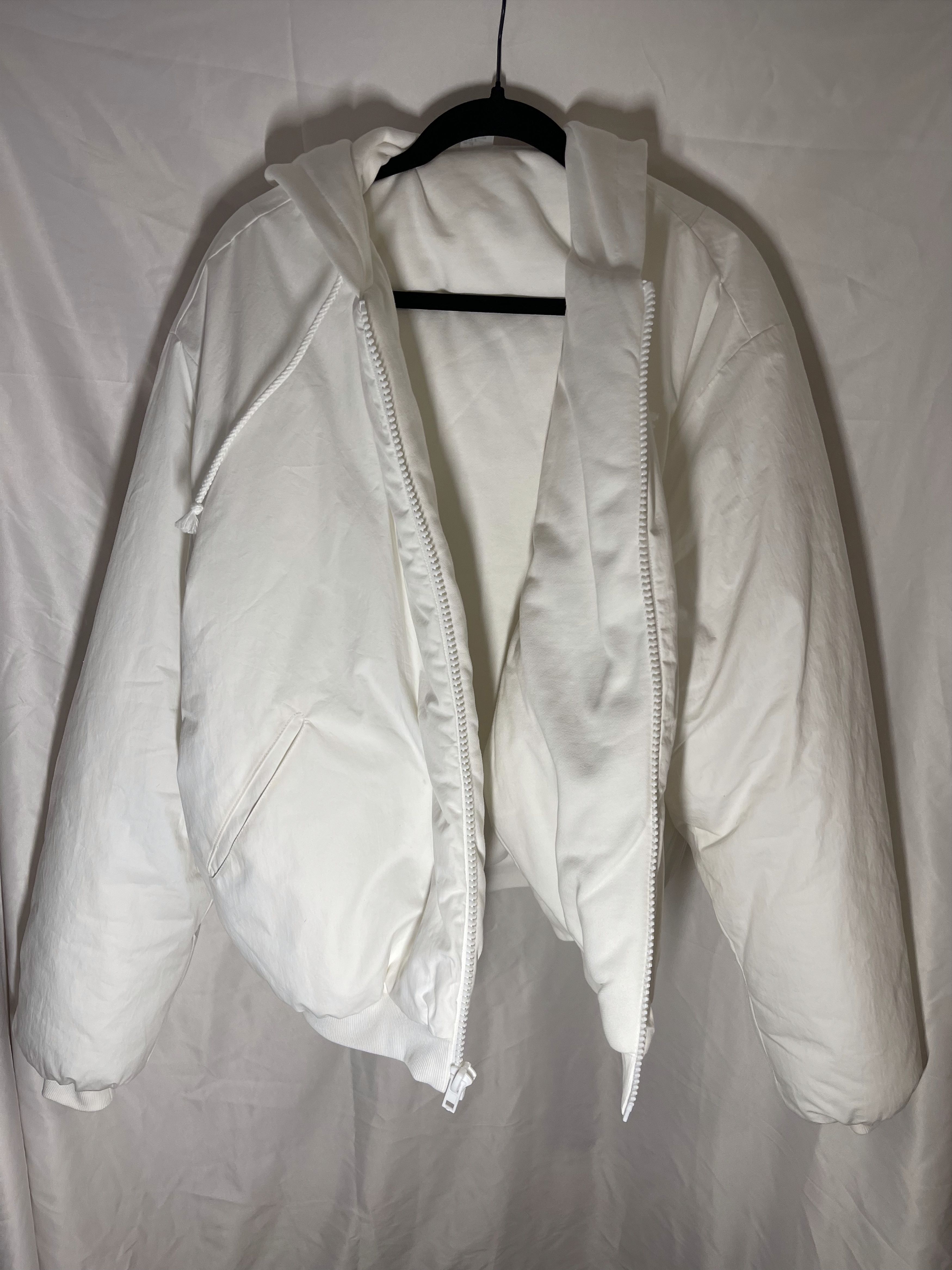 Yeezy Season X JC-08 Bomber Size US L / EU 52-54 / 3 - 5 Thumbnail