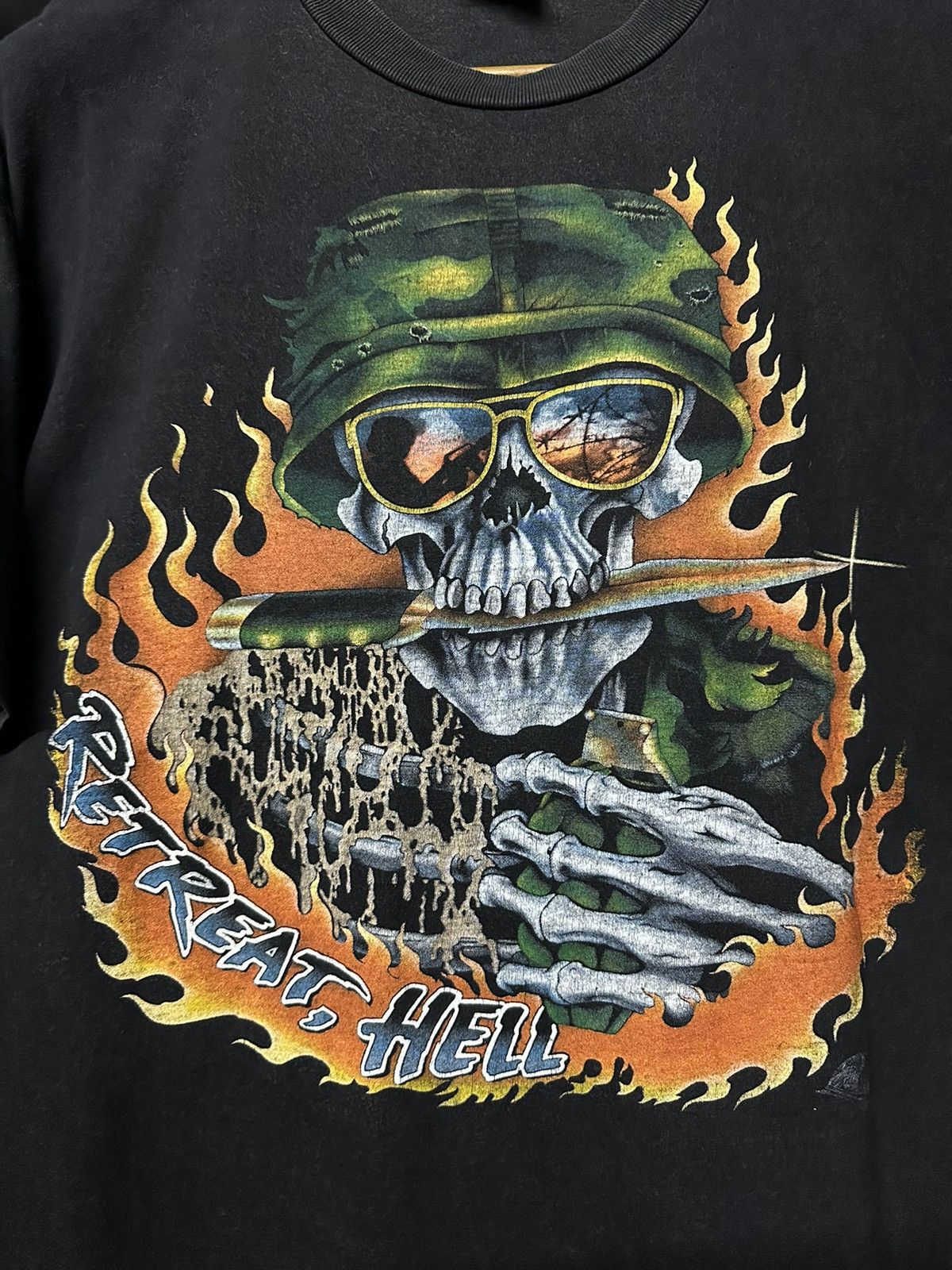 Vintage Vintage 90s Born To Kill Retreat Hee Horror Skull Faded Tee Size US XL / EU 56 / 4 - 3 Thumbnail