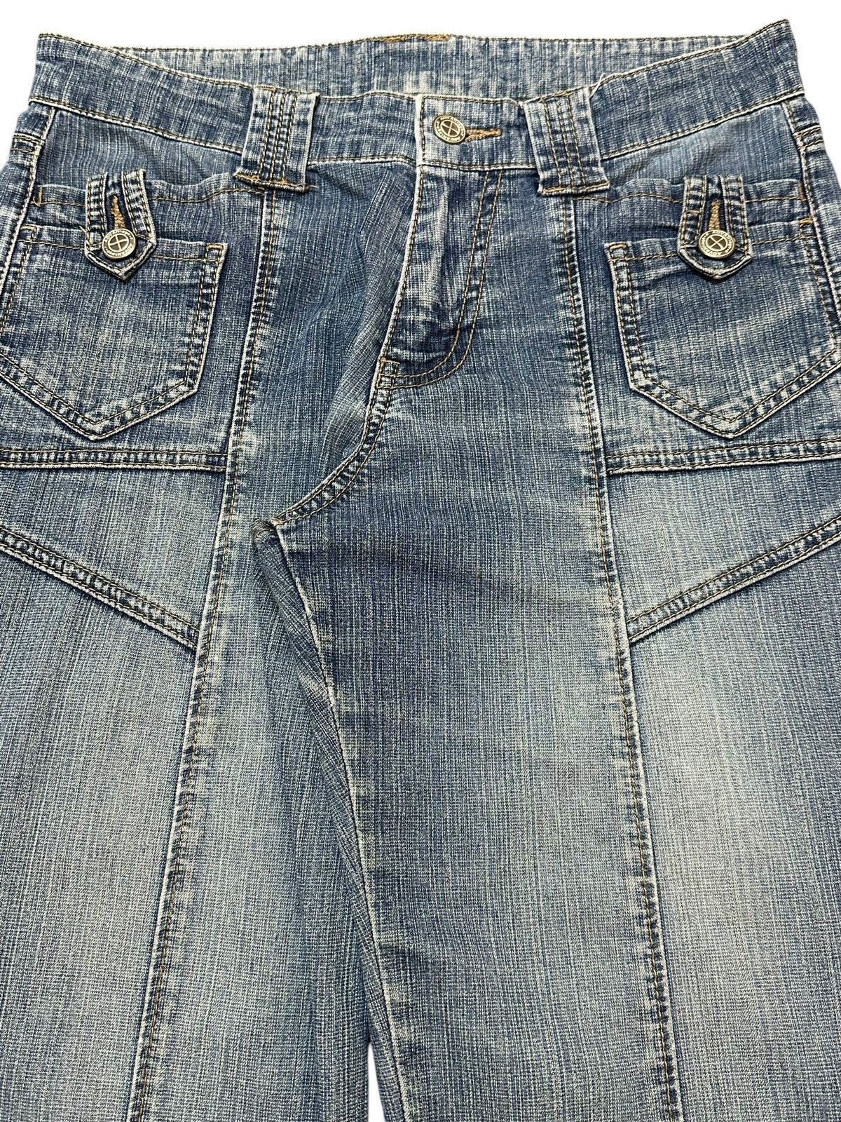 Japanese Brand Vintage Japanese Brand Faded Wash Avant Garde Baggy Jeans Size US 29 - 4 Thumbnail