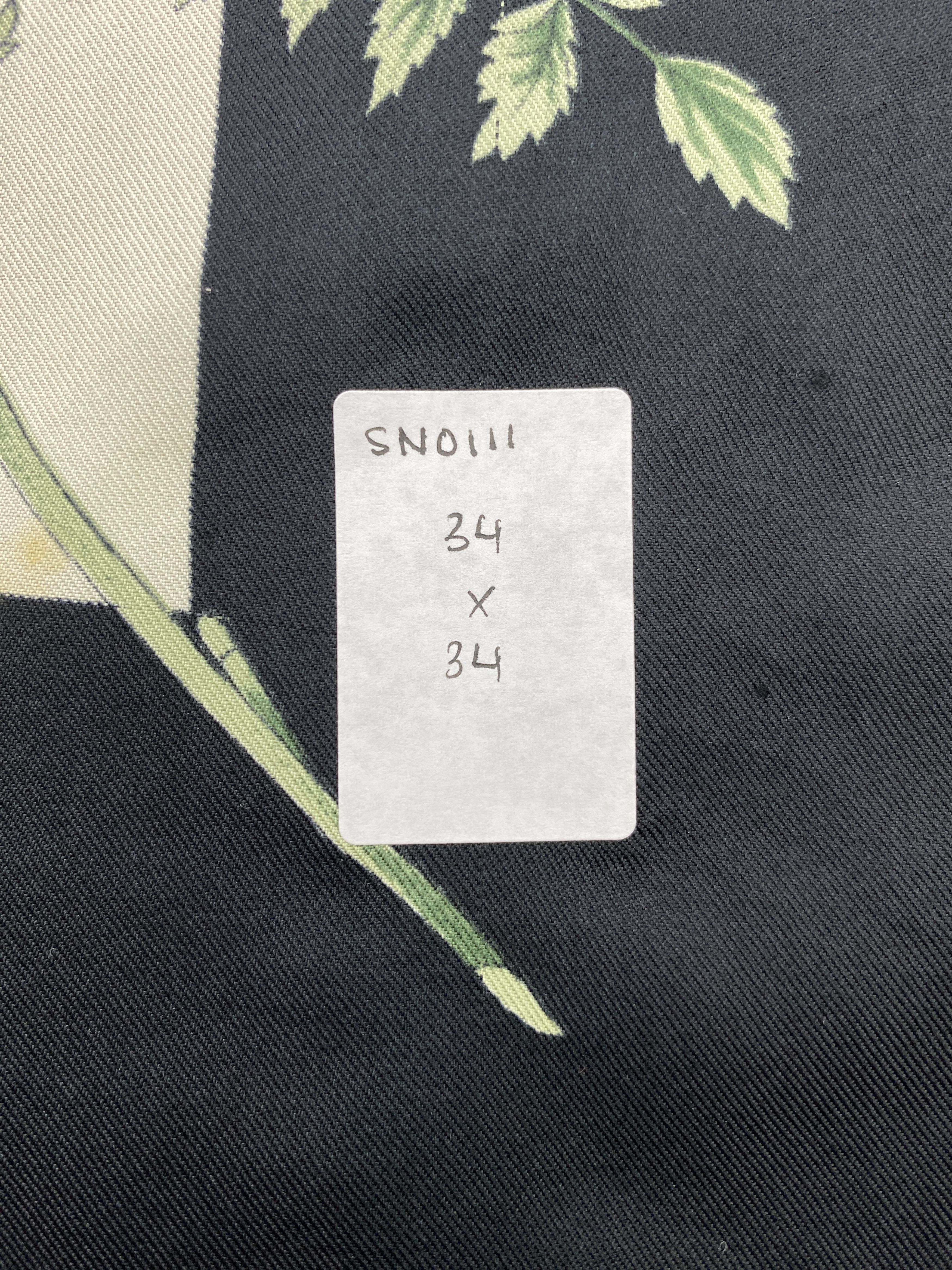 Japanese Brand Vintage Japanese Brand Silk Scarf SN0111 Size ONE SIZE - 6 Thumbnail