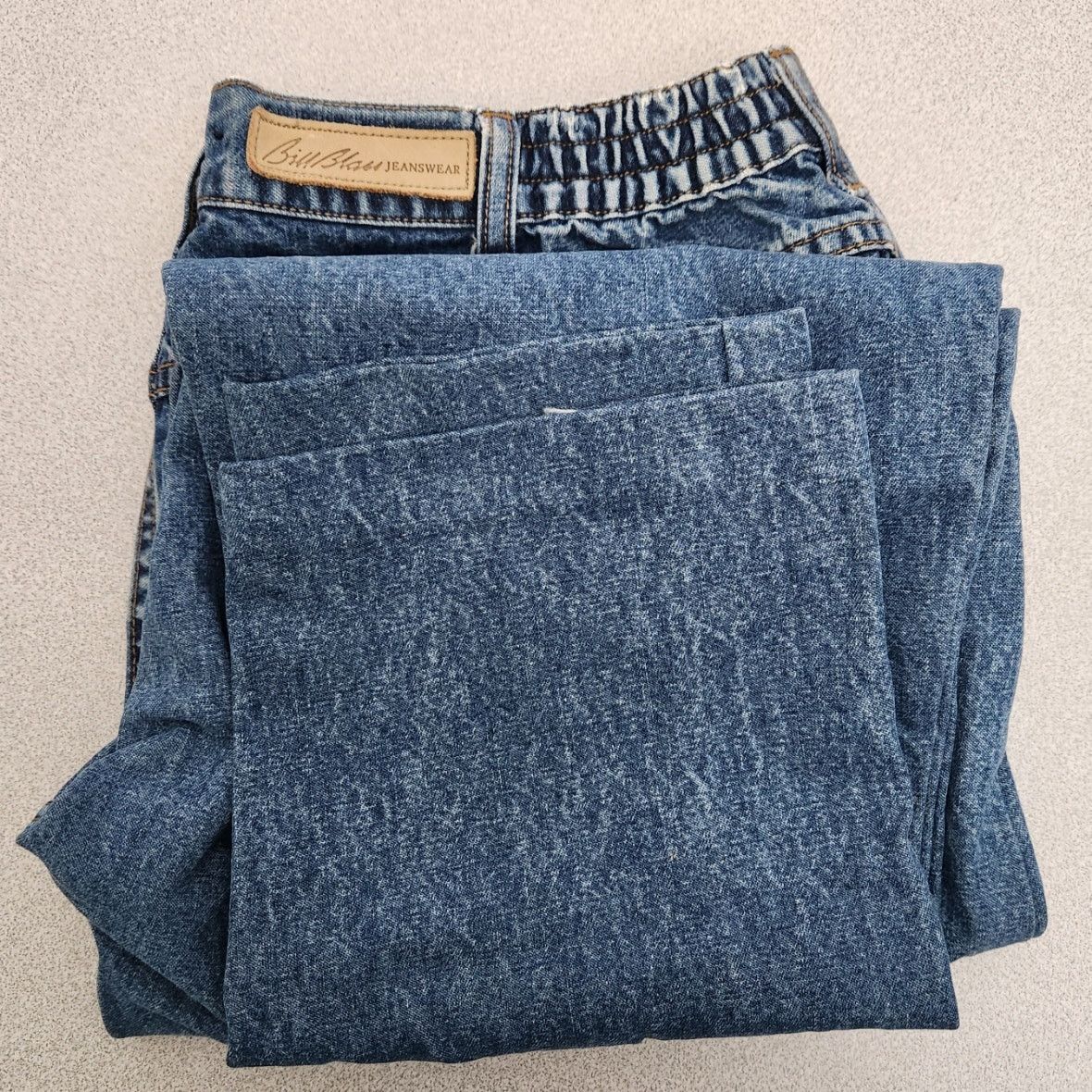 Bill Blass Bill Blass Woman Blue Easy Fit Tapered Legs Jeans 14 Size 36" / US 14 / IT 50 - 5 Thumbnail