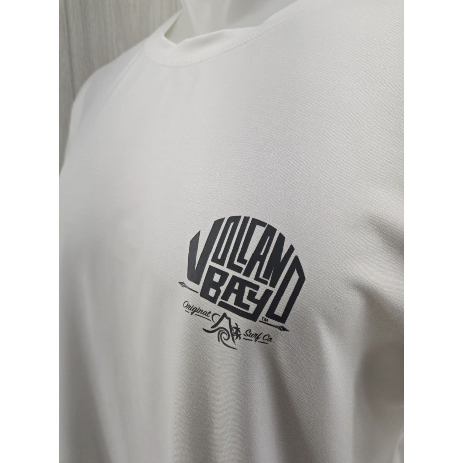 Vintage Volcano Bay T-Shirt White Men's XL Size T-Shirt Ocean Nautical Logo Moisture Wicking Quick Dry Summer Regular Size US XL / EU 56 / 4 - 5 Thumbnail