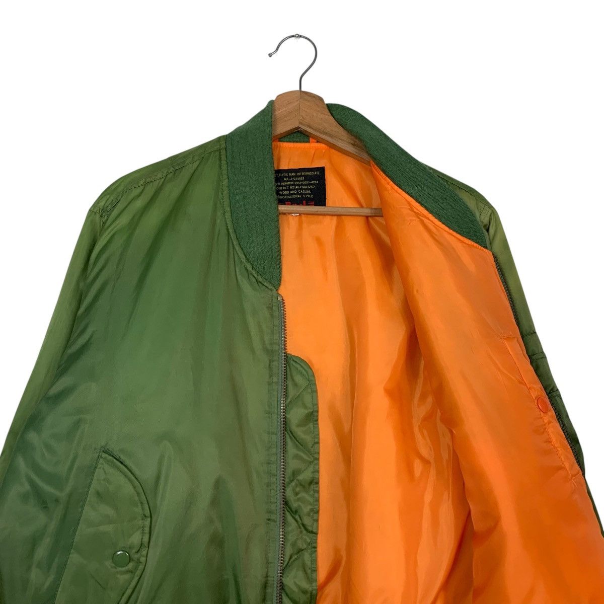 Vintage BE-J Work and Casual Trashed Bomber Jacket #2480-C111 Size US M / EU 48-50 / 2 - 11 Thumbnail