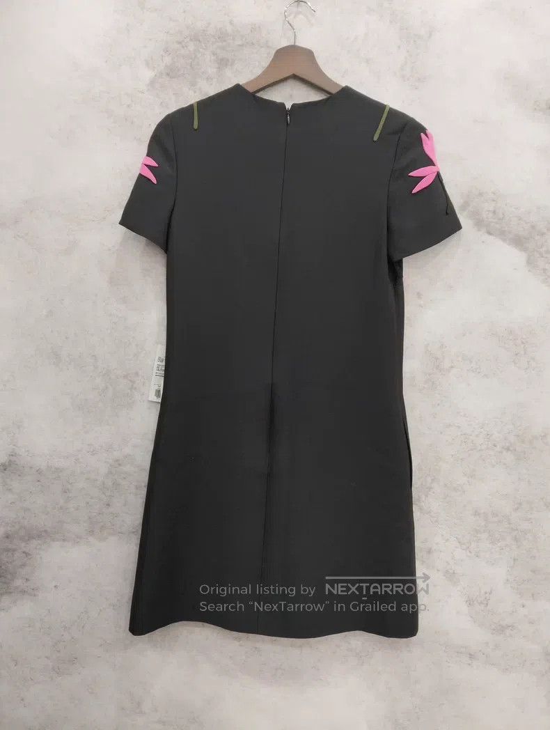 Valentino Valentino Short-sleeved skirt Size S / US 4 / IT 40 - 2 Thumbnail