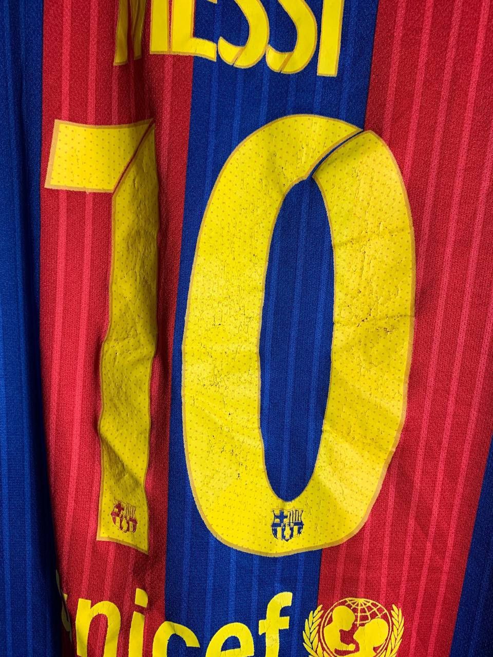 Nike VERY RARE NIKE FC BARCELONA SPAIN SOCCER JERSEY RETRO Y2K Size US S / EU 44-46 / 1 - 7 Thumbnail