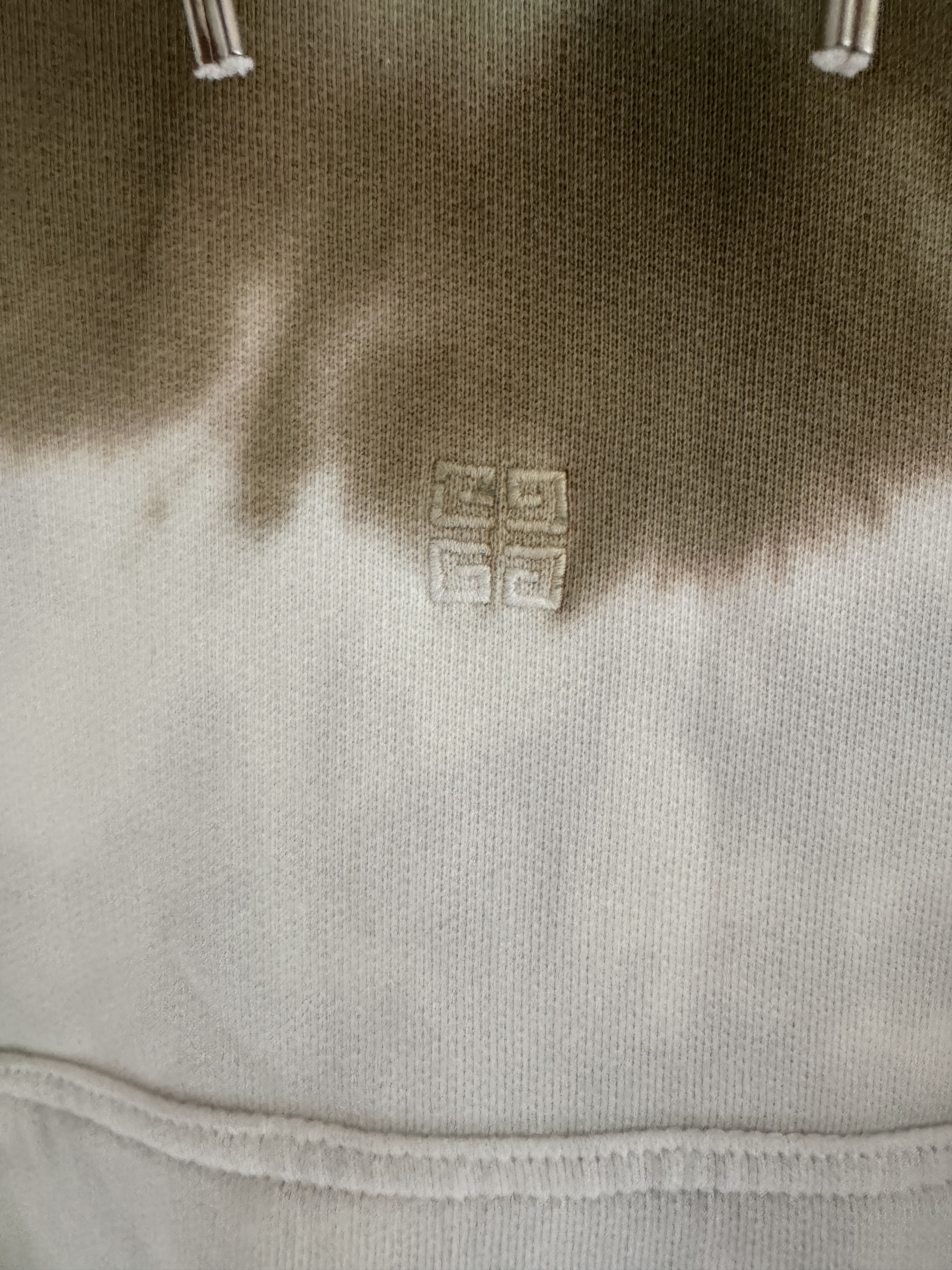 Givenchy Heart Tie-Dye Oversized Hoodie Size US M / EU 48-50 / 2 - 8 Thumbnail