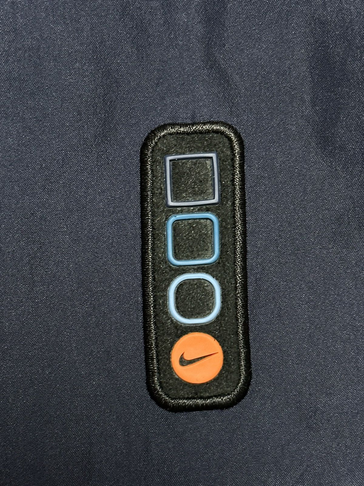 Vintage Vintage Nike Shorts Size S Y2K Size US 30 / EU 46 - 5 Thumbnail
