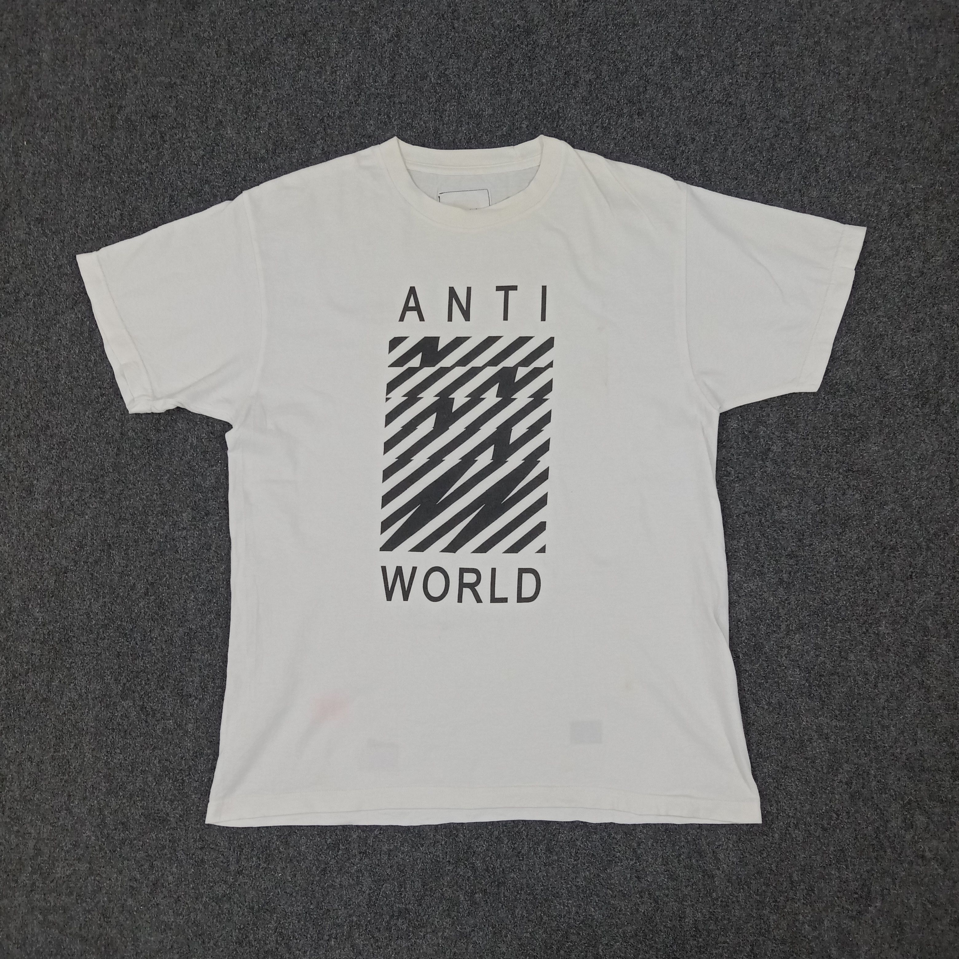 If Six Was Nine × Japanese Brand × Vintage Number (N)ine Anti World Japanese Tshirt Size US L / EU 52-54 / 3 - 1 Thumbnail