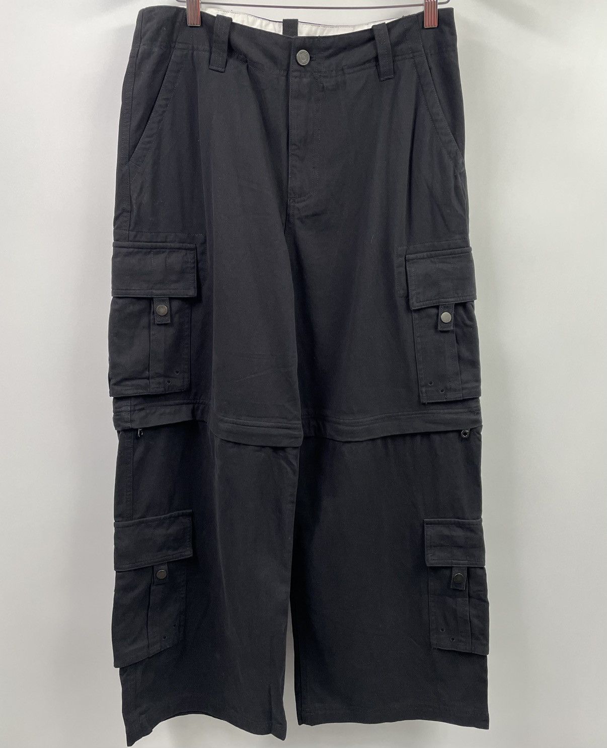 The GV Gallery Hidden Season Convertible Cargos Black Pants Medium Size US 32 / EU 48 - 9 Thumbnail