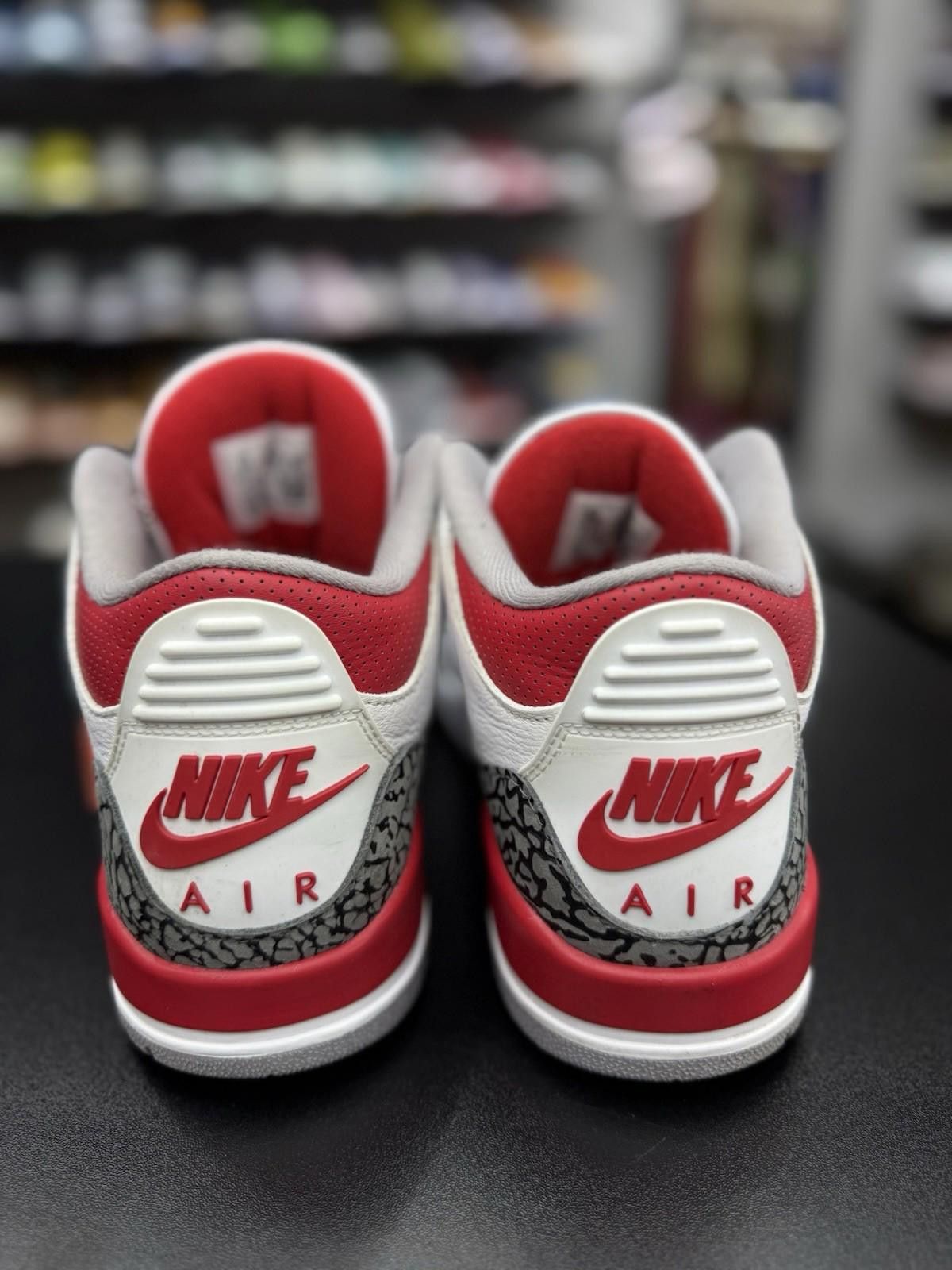 Jordan Brand Nike Air Jordan 3 Retro Fire Red Size 8.5 DN3707-160 OG Size US 8.5 / EU 41-42 - 5 Thumbnail