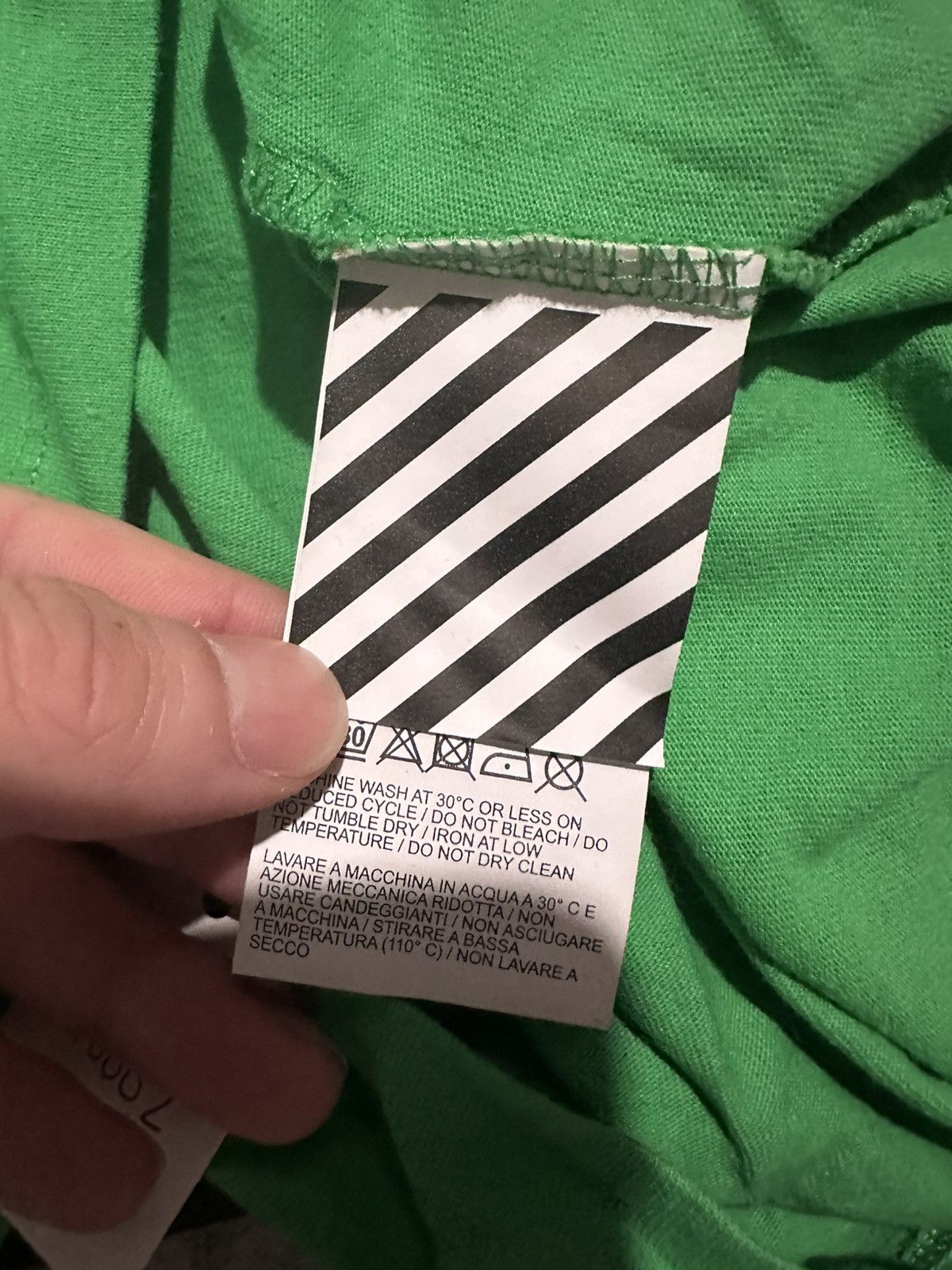 Off-White OFF-WHITE PUBLIC TELEVISION T SHIRT Size US XL / EU 56 / 4 - 4 Thumbnail