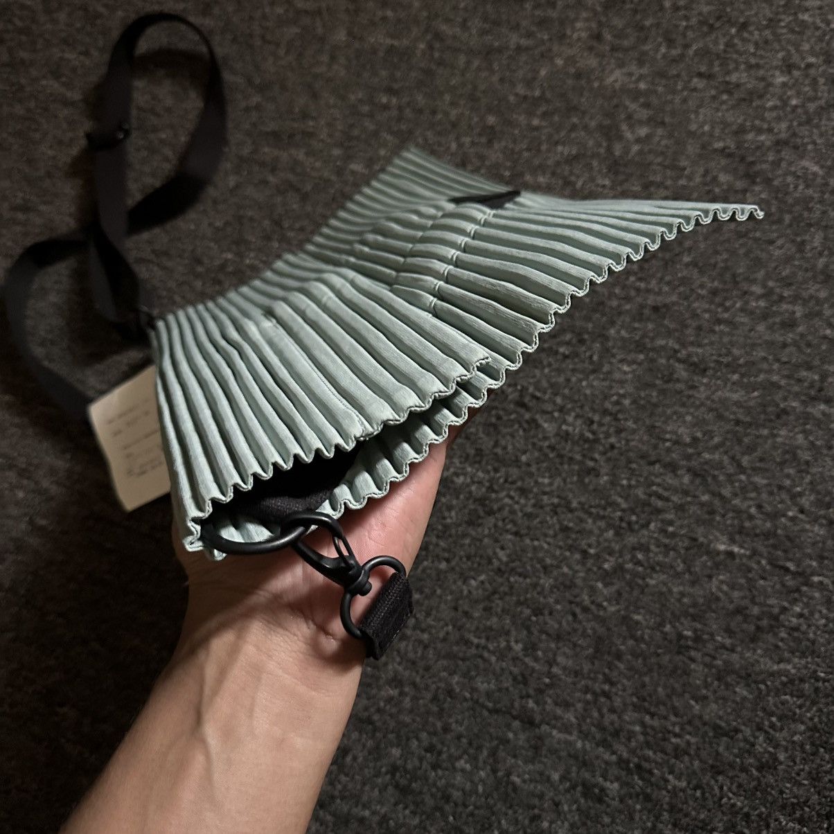 Pleats Please Issey Miyake ISSEY MIYAKE HOMME PLISSE SAMPLE CROSSBODY BAG Size ONE SIZE - 6 Thumbnail