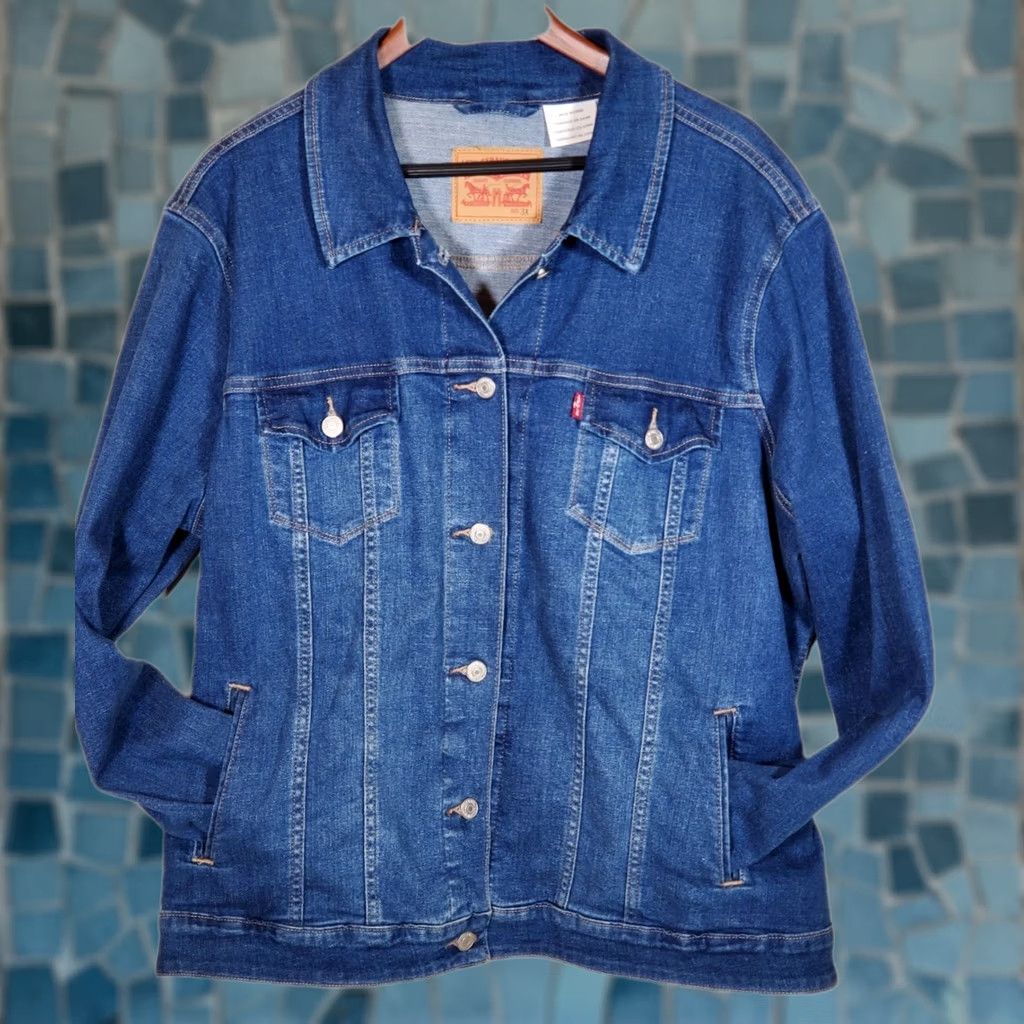 Levi's Levi's Trucker Jacket Denim Blue 3XL Plus Size Women's Long Sleeve Button Front Pockets Vintage? No Size 40" / US 18 - 1 Thumbnail