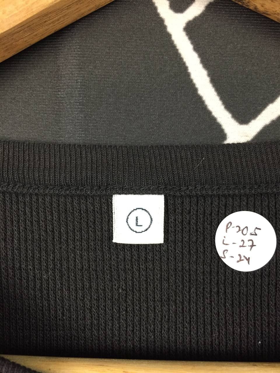 Uniqlo Uniqlo Waffle Knit Thermal Henley Long Sleeve Tee Size L Size US L / EU 52-54 / 3 - 13 Thumbnail