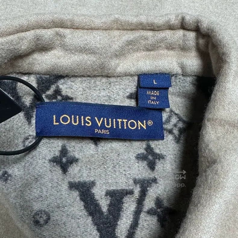 Louis Vuitton Louis Vuitton Khaki printed three-flower double-faced cash Size US L / EU 52-54 / 3 - 3 Thumbnail